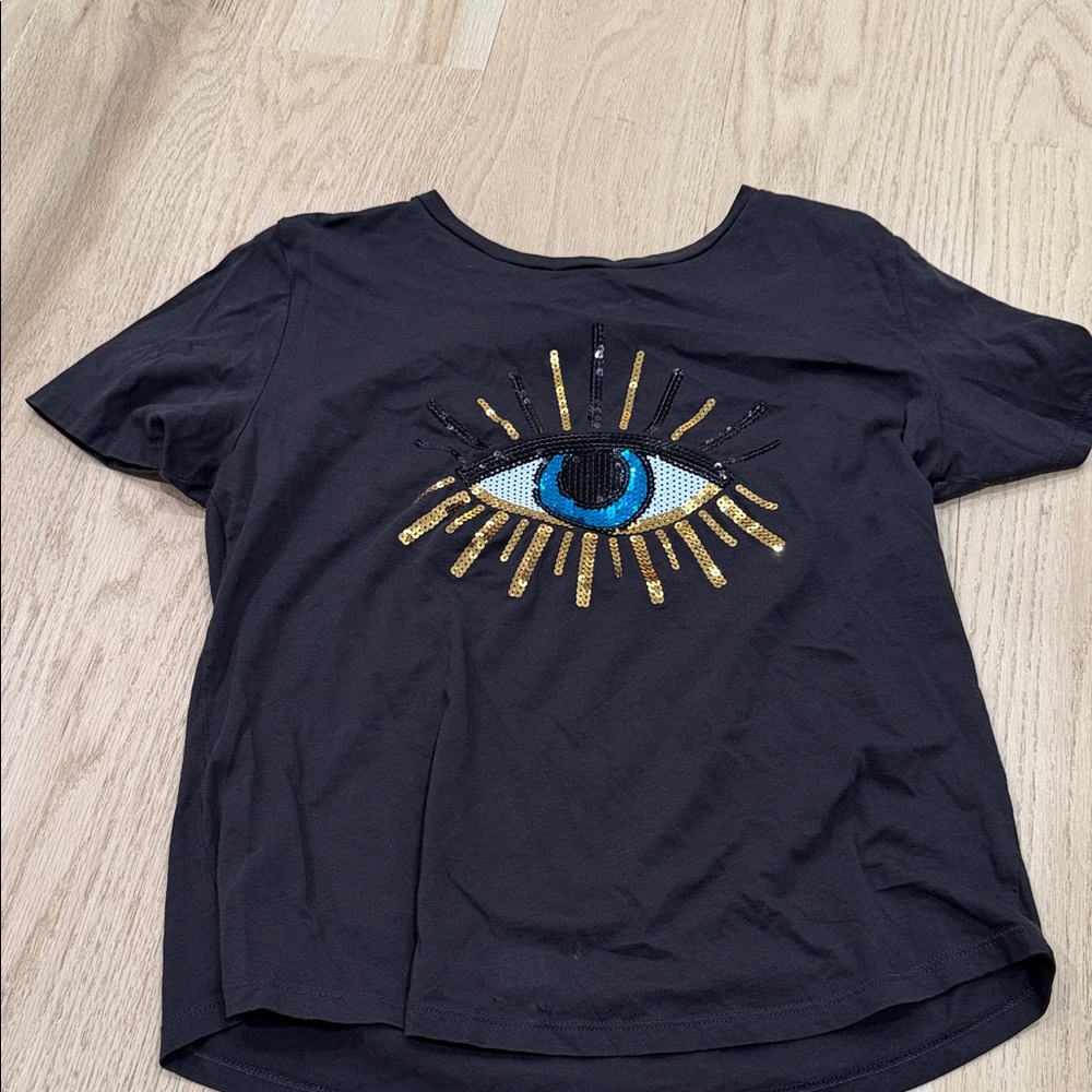 Black Eye Design Shirt